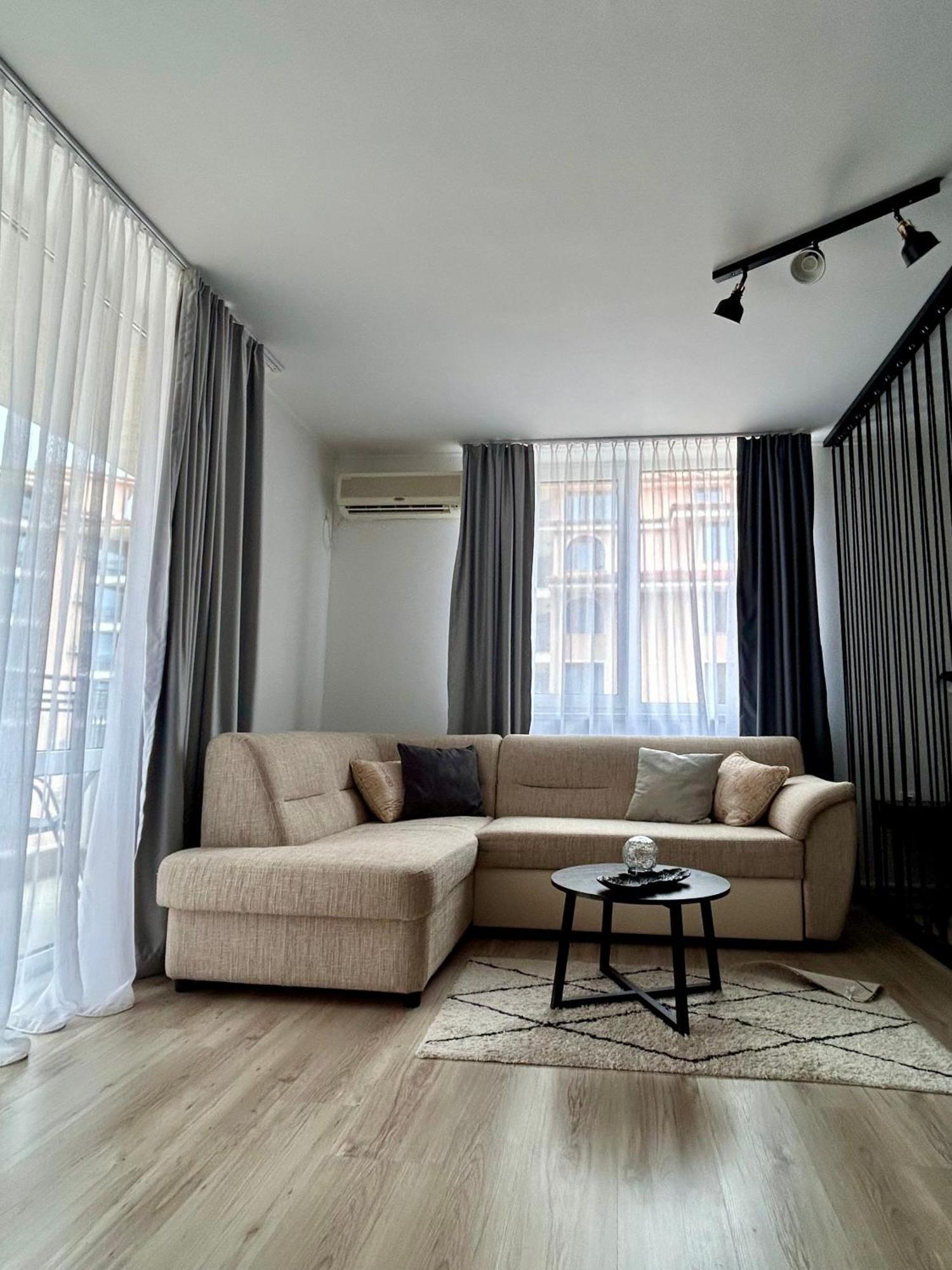 Karolina Apartment 65 Слънчев бряг Екстериор снимка